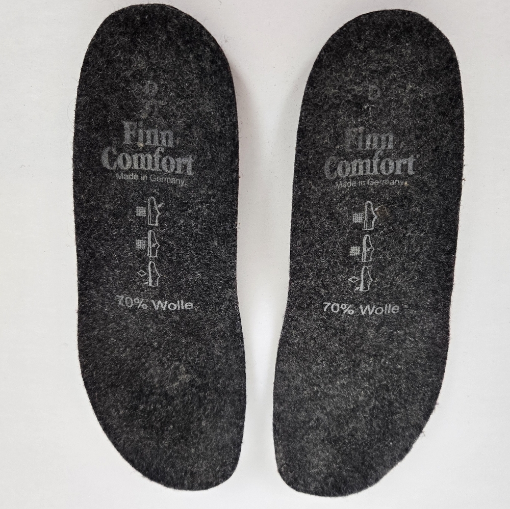 FINN COMFORT Embossed Fabric Clogs - Picture 9 of 14